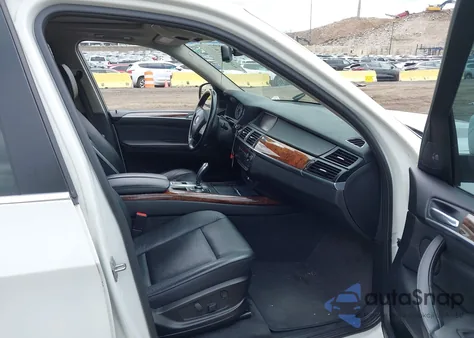 2013 BMW X5 xDrive35I from USA, damaged, VIN 5UXZV4C5XD0B17793